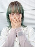 エメラルドウルフグリーン
