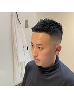 ガニメデ(GANYMEDE)&nbsp;スキンフェード×アップバングショート <都島><メンズサロン>