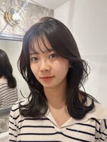 ヴィオットバイサロン(Viot by Salon)&nbsp;韓国風　くびれ　セミロング　ダークブラウン　【有村】