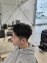 ビーヒアナウ N゜03 金沢駅西店(BE HERE NOW) 外国人風/スペインカール/アップバング/フェード/似合わせ