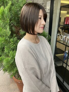 ノーム バイ アウラ(norm. by aura) 大人女子前下がりbob