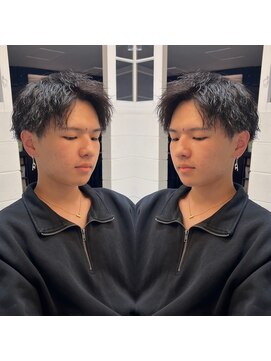 髪屋 紬 メンズ/メンズカット/メンズパーマ/ツイスト