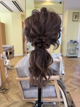 アリスバイブランニューリブ 難波店(ALICE by Brandnew×LIV) アップヘア