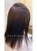 ドライヤー仕上げでしっかりまとまる髪質に（ビフォー有）