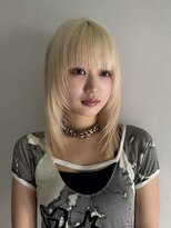 サンク 原宿 表参道(cinq)&nbsp;ミディアムレイヤーストレートロングウルフミルクティーベージュ