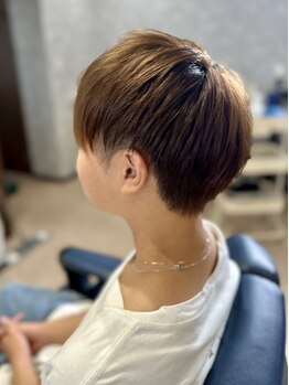 ヴェル(VER)の写真/【防府】〈カット+シャンプー+顔そり¥3,500〉22:00まで営業なので仕事帰りのビジネスマンにもおすすめ◎