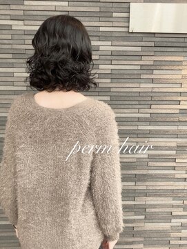 ロア(Roa) ナチュラルパーマ