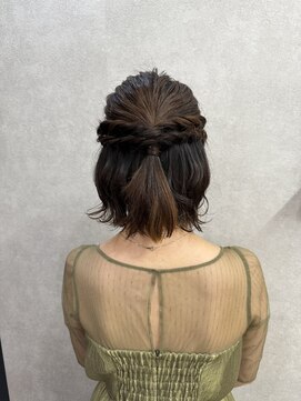 メゾンドムニ 恵比寿(Maison de MUNi) ボブの可愛いヘアセット