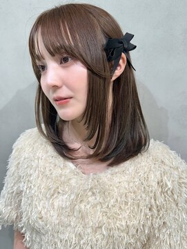 ナナローネス(nana loness) 顔まわりレイヤー　レイヤーカット　ワンカール　内巻き