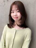 アイリス 天文館店(AIRIS) 顔周りレイヤー レイヤーカット ブラウンカラー くびれヘア 20代
