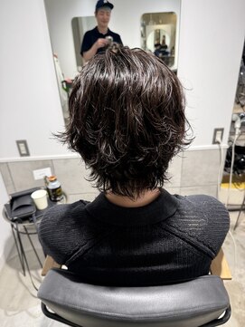 グラスバイネオリーブ 大倉山駅前店(grace by neolive) サーフカール/シャドウパーマ/波巻きパーマ/メンズミディアム