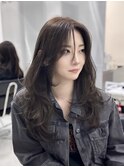 夏の小顔ロングレイヤーカット顔周りシールエクステブルーカラー