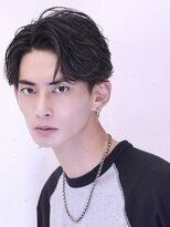 アーリー(Ali'i) 韓国風かき上げセンターパートリバースパーマメンズショート