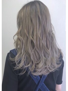 モードケイズ 阪急茨木店(MODE K's) トレンドカラー