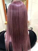 ニーナ ビューティーサロン(NINA Beauty Salon) カービーカラー#ダブルカラー#ピンク#春カラー