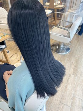 ネオリーブ チロル 横浜西口店(Neolive CiroL.) ナチュラルな縮毛矯正 オージュアトリートメント