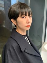 イトシテ&nbsp;イルミナカラー×グレージュ×マッシュショート【本多身和子】