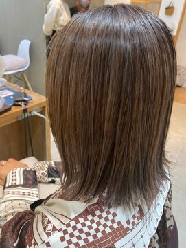 ネオリーブニコ 大井町店(Neolive Nico) ハイライトカラー　ダークグレージュ