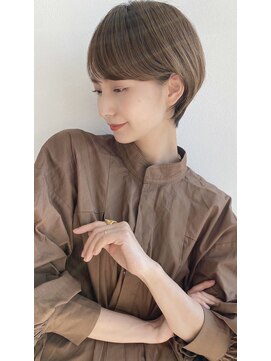 ディーエックス スリー(Dxxxx III) ショートヘア[ショート/ボブ/韓国/トリートメント/縮毛矯正