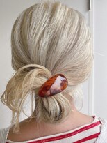 ヌーフェム(nuu fem)&nbsp;簡単アレンジ◎ブロンドベージュ