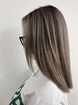 スキル 石岡(SKILL) 筋感ハイライト/白髪ぼかし