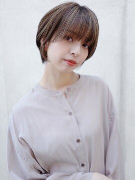 ニーム クルール 国分寺北口店(NEEM Couleur) ひし型ショートボブ×くびれショート×ハイライトくすみベージュ