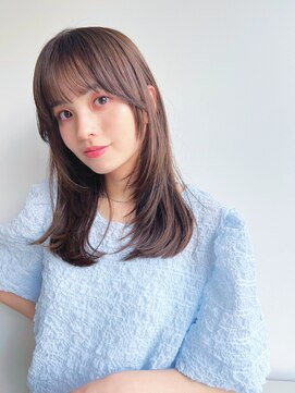 ホフ 大阪心斎橋店(F.O.F) ブリーチグレージュベージュショートボブショートレイヤー学割