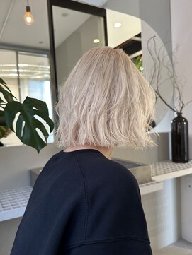 シアター(CIARTOR) ブロンドボブ