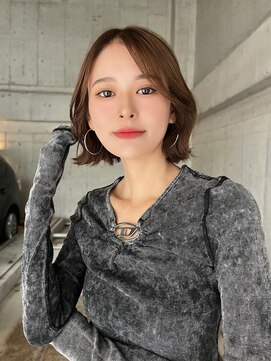 サンド 大阪梅田(sand) @haru__sand ボブルフ/黒髪/ネビージュ/小顔/ワンレン/大阪梅田