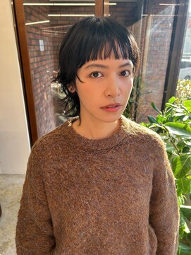 ノーイェス(NOYES) オン眉ワイドバングウルフ