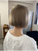 ミルクティーベージュ