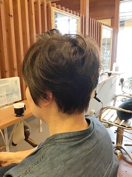 ピールアーク(peal ark) 50代60代×大人のショートスタイル