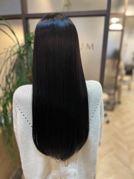 ボタニウム バイ アールサロン(BOTANIUM by RrSALON) 20代30代40代必見 本物 髪質改善RrSALON HYDRO XEトリートメント