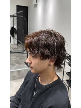 ジェントル(GENTLE) センターパート ウルフ ツイストスパイラルパーマ