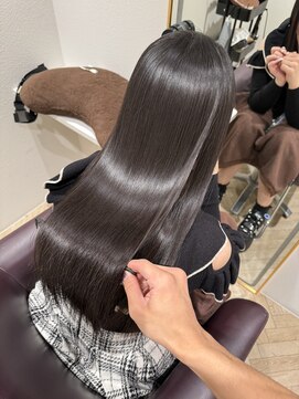 ルイマダーナ 栄店(LOUIMADNA) 艶髪ストレート誰に任せますか？