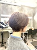 ショートボブ
