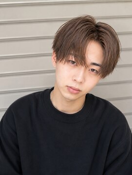 ベル 新宿(Belle) 上げも下ろしもできる2wayなセンターパート