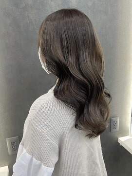 デザインサロンリア(design salon Lia) 韓国風ミディ