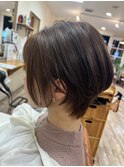 バッサリ ショートスタイル