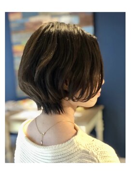 ルスキニア(Luscinia) ボブ感のあるショート