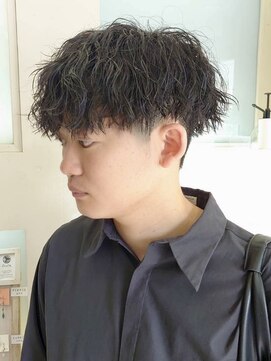 ヒート トウキョウ 目黒店(HEAT TOKYO) ツイスパセンターパートマッシュ波巻きダウンパーマメンズ目黒