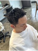 スパイキーショートツイストスパイラルパーマフェードカット