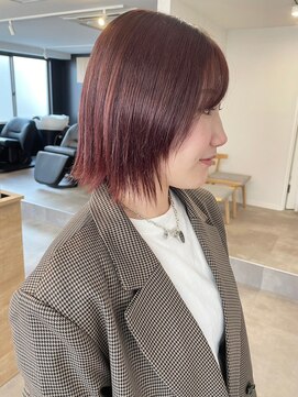 ミュラ(mulah) 暖色カラーチェリーピンク＊ミディアムレイヤーボブ透明感カラー