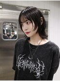 黒髪ボブウルフ