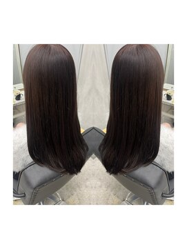 ジーナ 新宿(Zina) 艶×ブラウンカラー