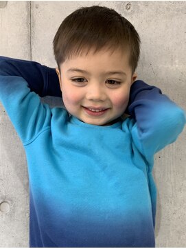 ゼンコー アオヤマ(ZENKO Aoyama) メンズカットキッズカットツイスパシャドウフェザー