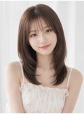 小顔ミディアムレイヤーチョコレートブラウン