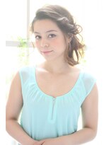 クィーンズガーデンバイケーツーギンザ(QUEEN’S GARDEN by K two GINZA)&nbsp;[K-two銀座]華やかパーティーUP夏のヘアアレンジ