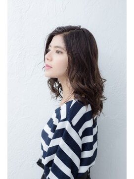 ティファ 二子玉川(Tiffa) デジタルパーマバレイヤージュとろみセンターパートモードミディ