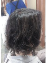 ラスティー(hair collection Rusty) 前下がりウェーブ